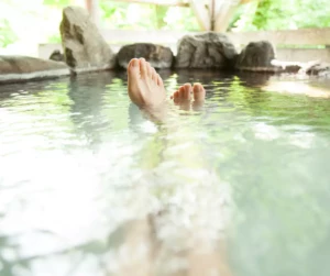 détente dans un jaccusi et SPA 